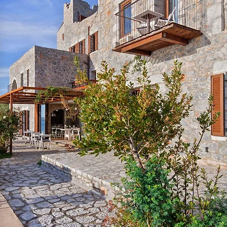 Aegila Boutique Hotel 4*