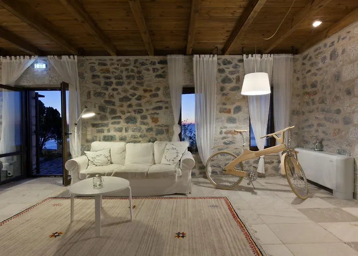 Aegila Boutique Exo Nimfion