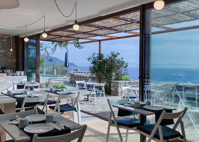 Aegila Boutique Hotel 4*