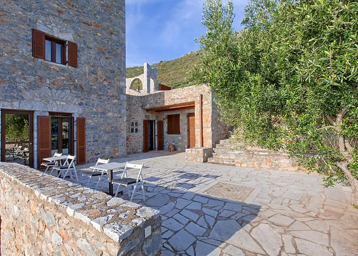 Aegila Boutique Έξω Νύμφιο